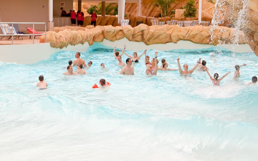 Aqualibi golfslagbad
