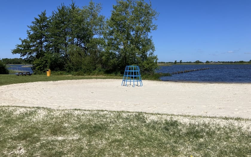 Foto Smeliester Sân