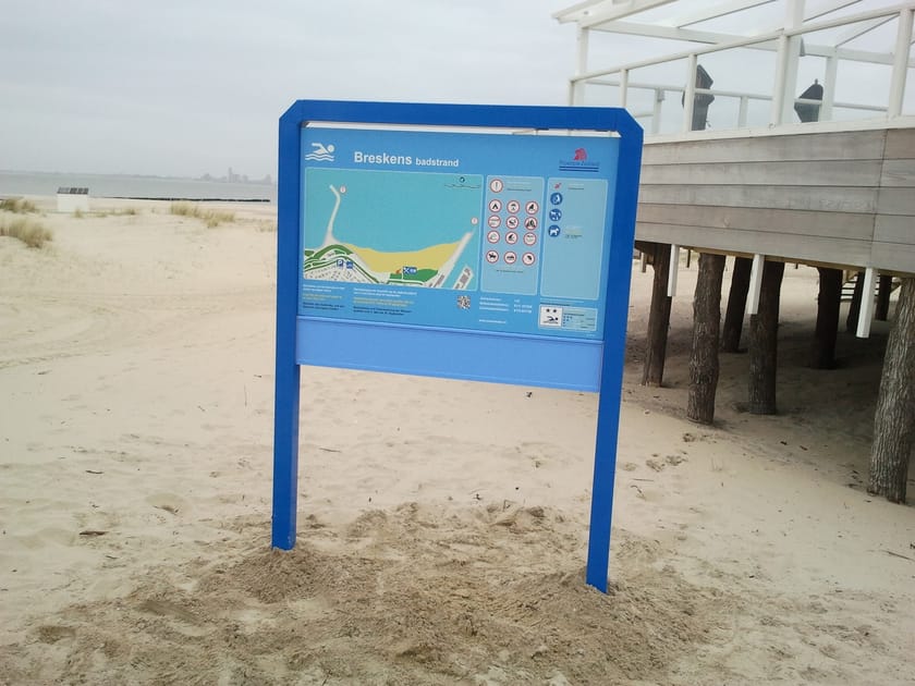 Infobord Breskens, overgang Eerste Strange